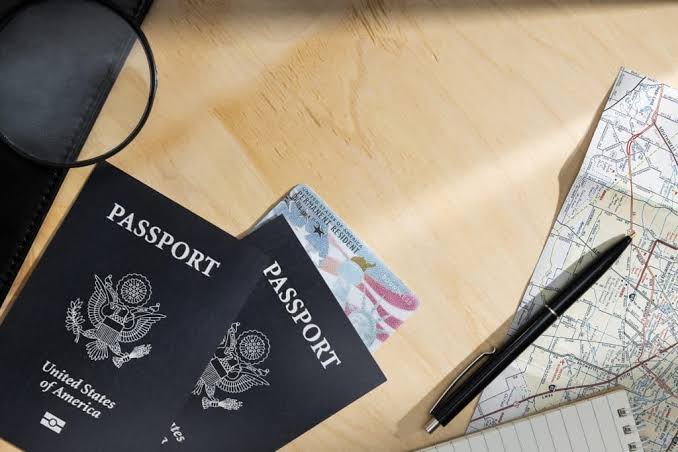 Calidades migratorias en el Perú: guía para elegir la correcta